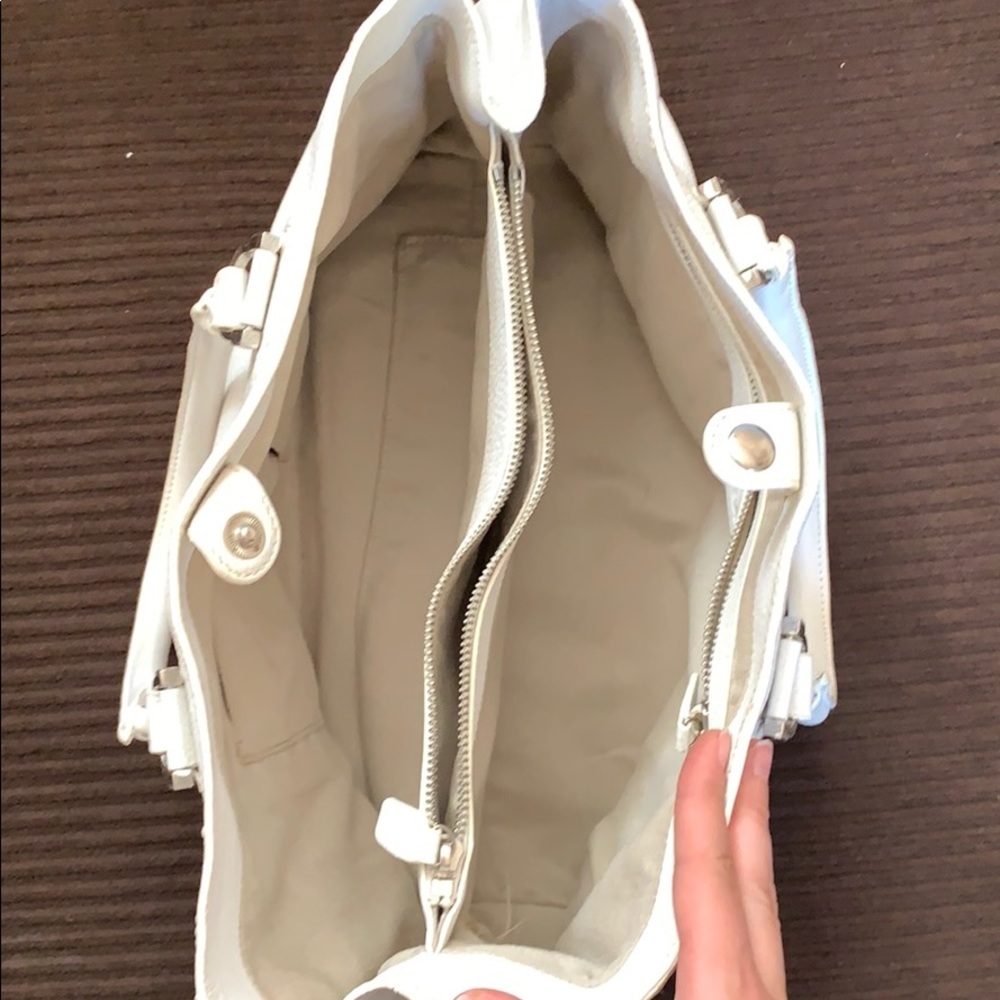 White Leather Purse - Picture 4 of 8